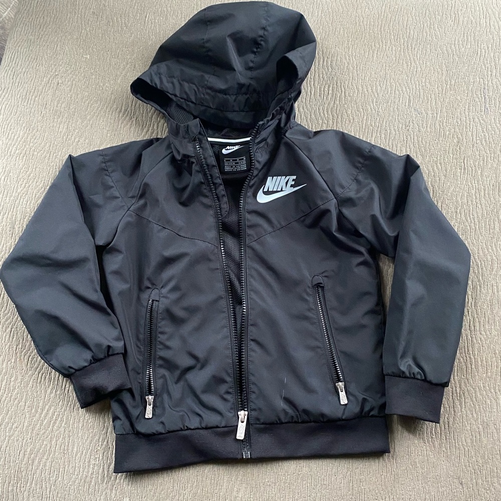 Boys Nike Windbreaker